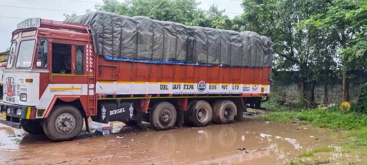 URL Safe Express branded body truck