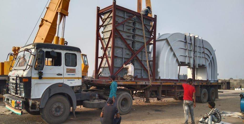 Crane loading over-dimensional cargo