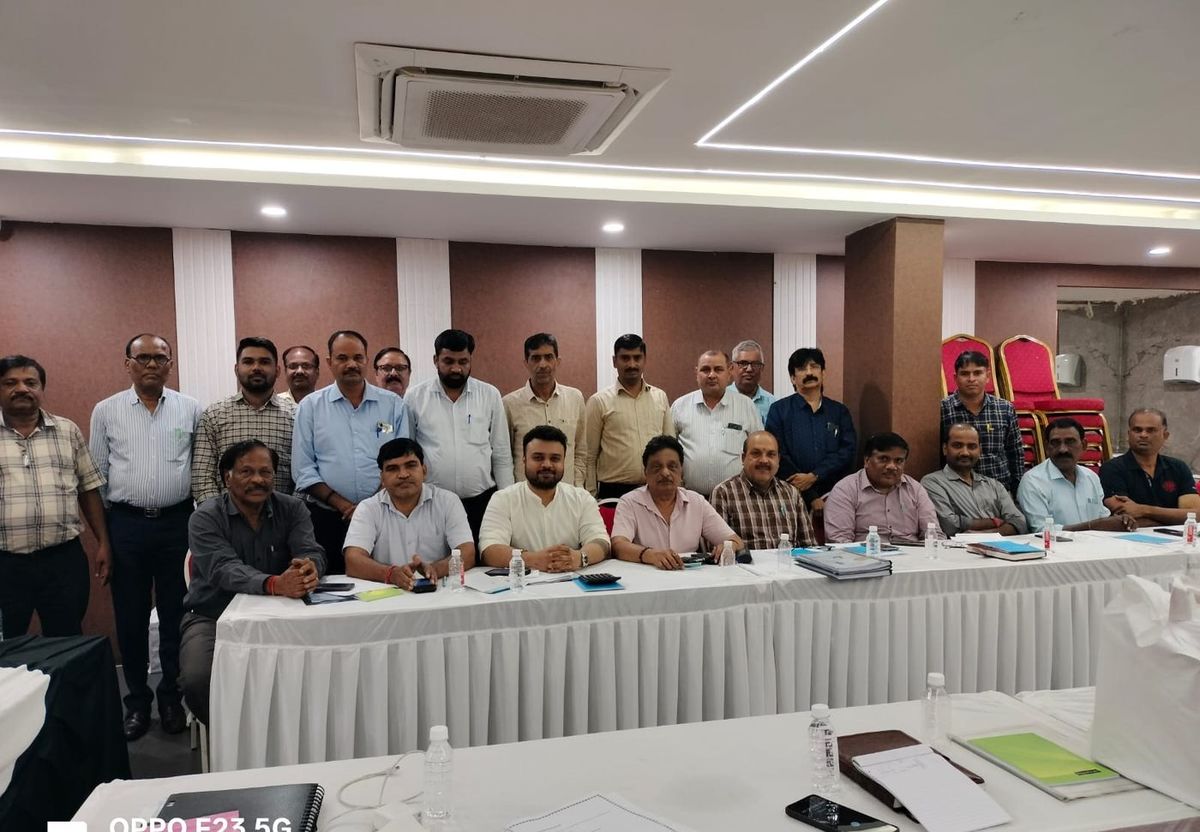 URL Safe Express nationwide team at the annual meet, Chennai